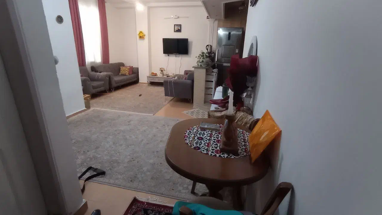 منطقه۶ لاله ۴ / آسانسوردار ۱۲ واحدی / طبقه ۳|فروش آپارتمان|محمدیه-قزوین, |دیوار