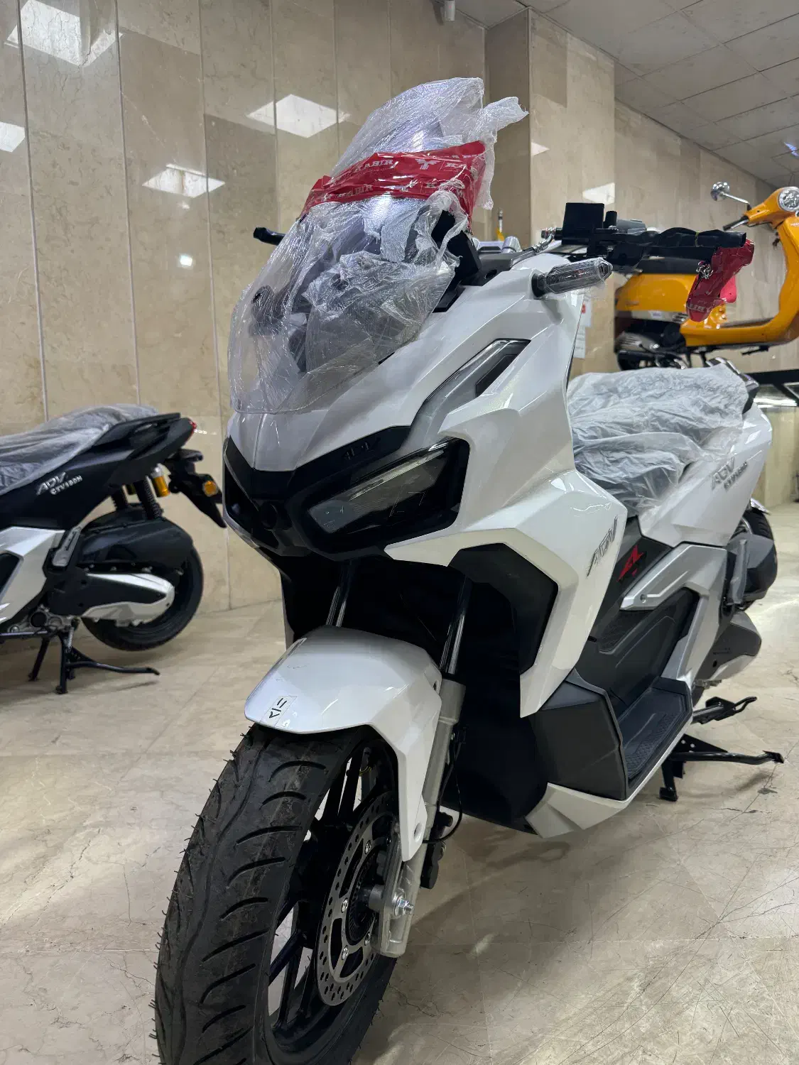 Advکبیر مدل ۱۴۰۴با بیمه گارانتی چهار سوپاپ|موتورسیکلت|تهران, تهرانسر شرقی|دیوار