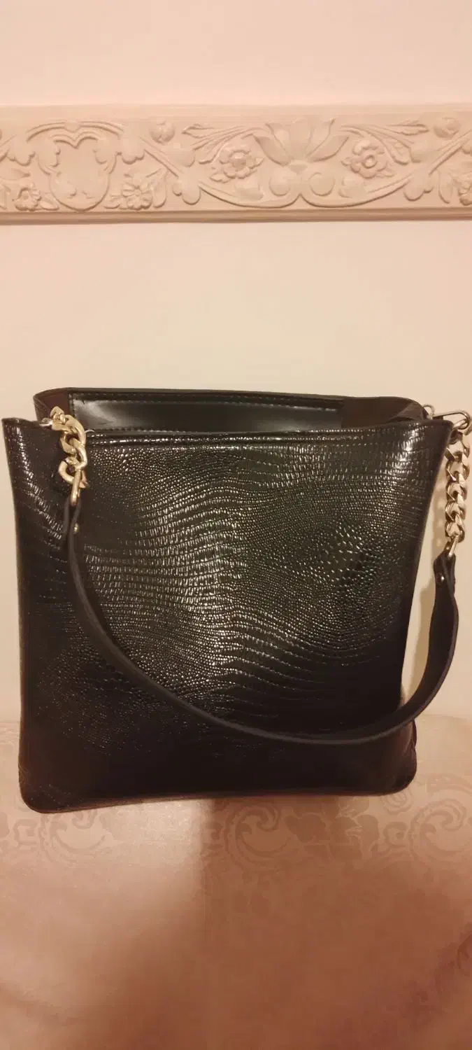 کیف نو|کیف، کفش، کمربند|مراغه, |دیوار