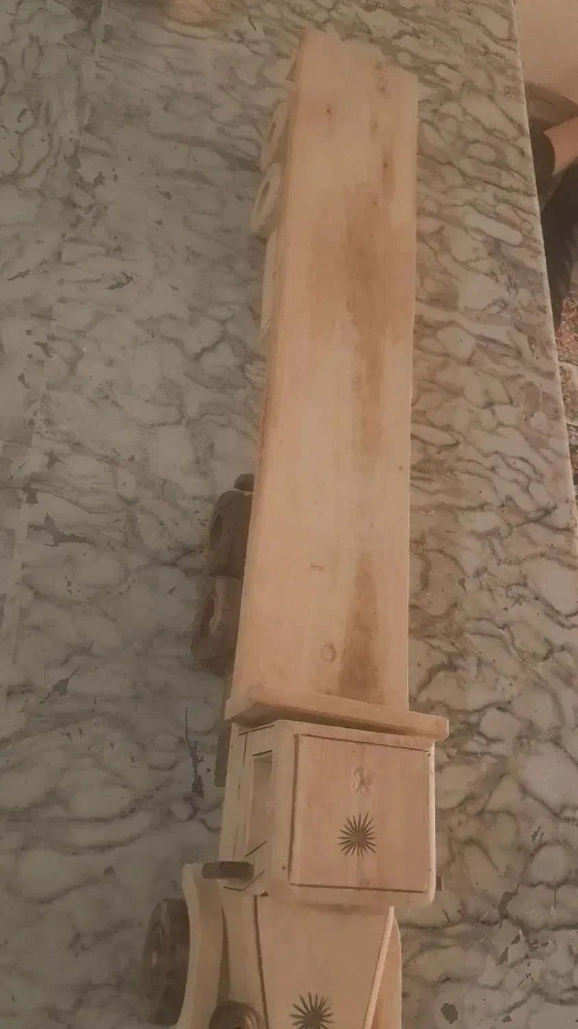 فروش دوعدد ماشین چوبی دست ساز (چوب گردو )|اسباب‌‌بازی|قم, اسمعیل آباد|دیوار