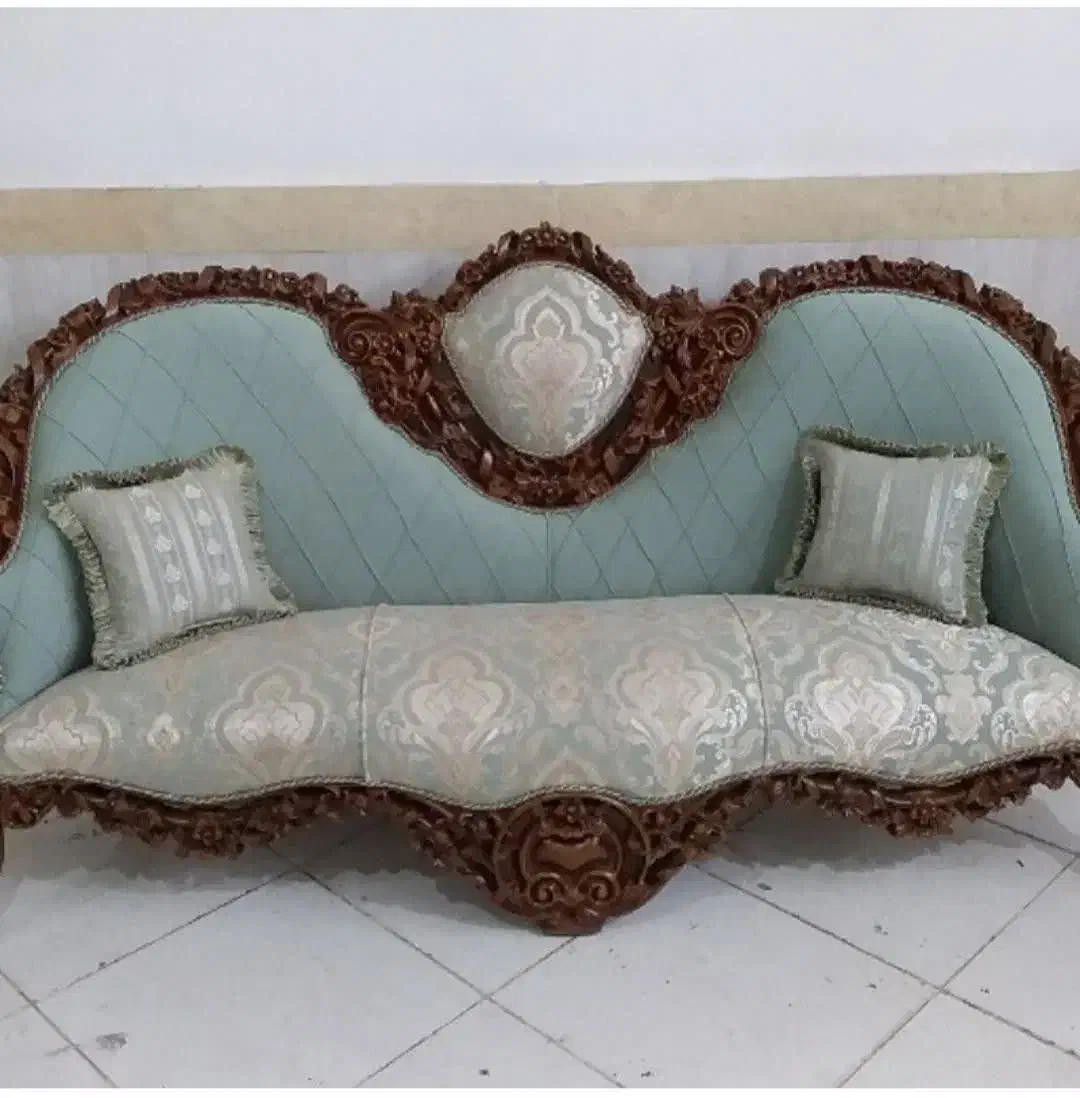 تعمیرات انواع مبلمان داخل منزل|خدمات پیشه و مهارت|کاشان, امیرکبیر|دیوار