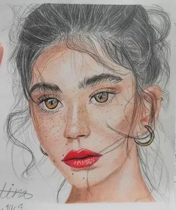 نقاشی چهره با مداد رنگی|تابلو، نقاشی، عکس|قم, شهرک قدس|دیوار