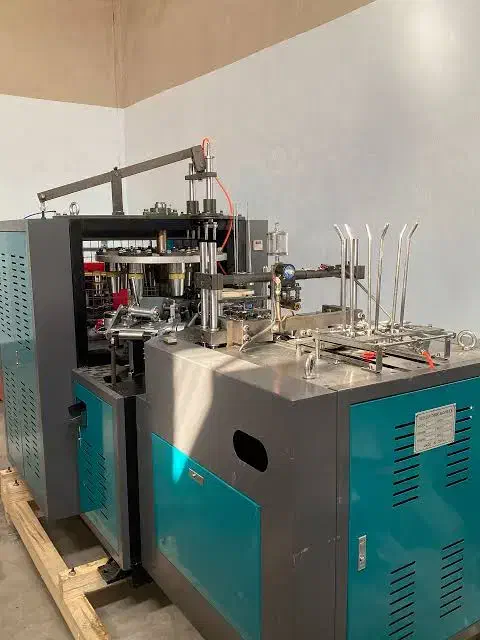 فروش دستگاه لیوان کاغذی|ماشین‌آلات صنعتی|سمنان, |دیوار