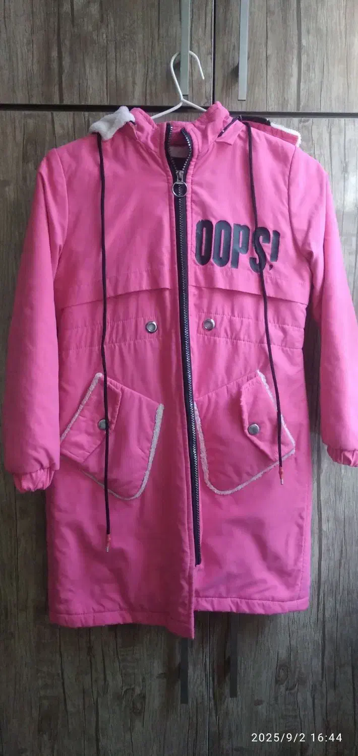 کاپشن دخترانه بسیار نو سایز 4|کفش و لباس بچه|مشهد, رضاییه|دیوار