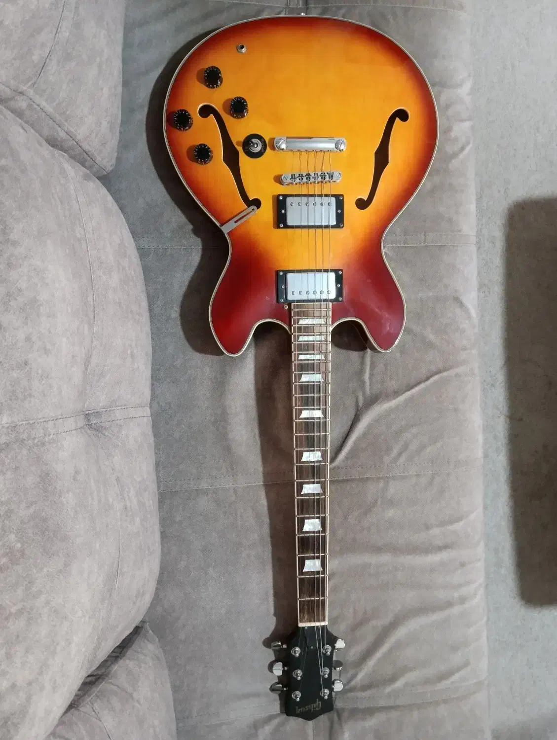 گیتار الکتریک هالوبادی گیبسون|گیتار، بیس، امپلیفایر|پیربازار, |دیوار