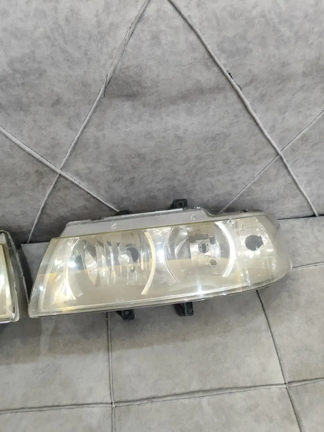 چراغ جلو سمند|قطعات یدکی و لوازم جانبی|محمدیه-قزوین, |دیوار