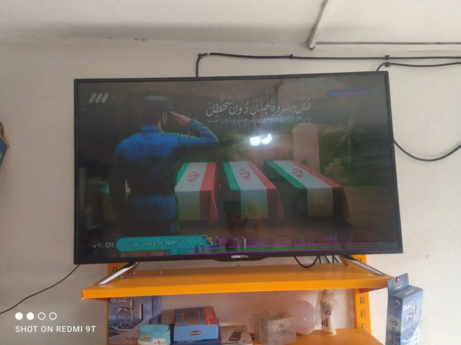 تلویزیون ۴۹ اینج اصل سونیا لطفاً توضیحات بخوانید|تلویزیون و پروژکتور|رشت, شهرک صبا|دیوار