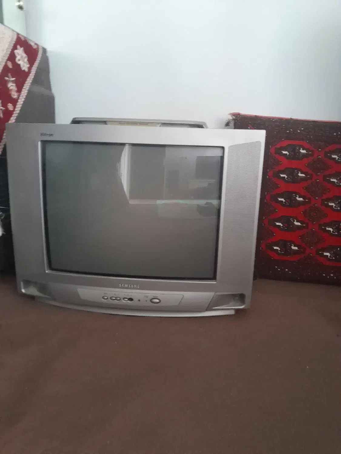 تلوزیون ۲۱ سامسونگ|تلویزیون و پروژکتور|نیشابور, کشتارگاه|دیوار