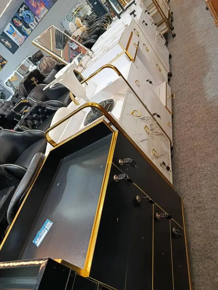 نیم ست آفیس دکمه خور|آرایشگاه و سالنهای زیبایی|یزد, |دیوار