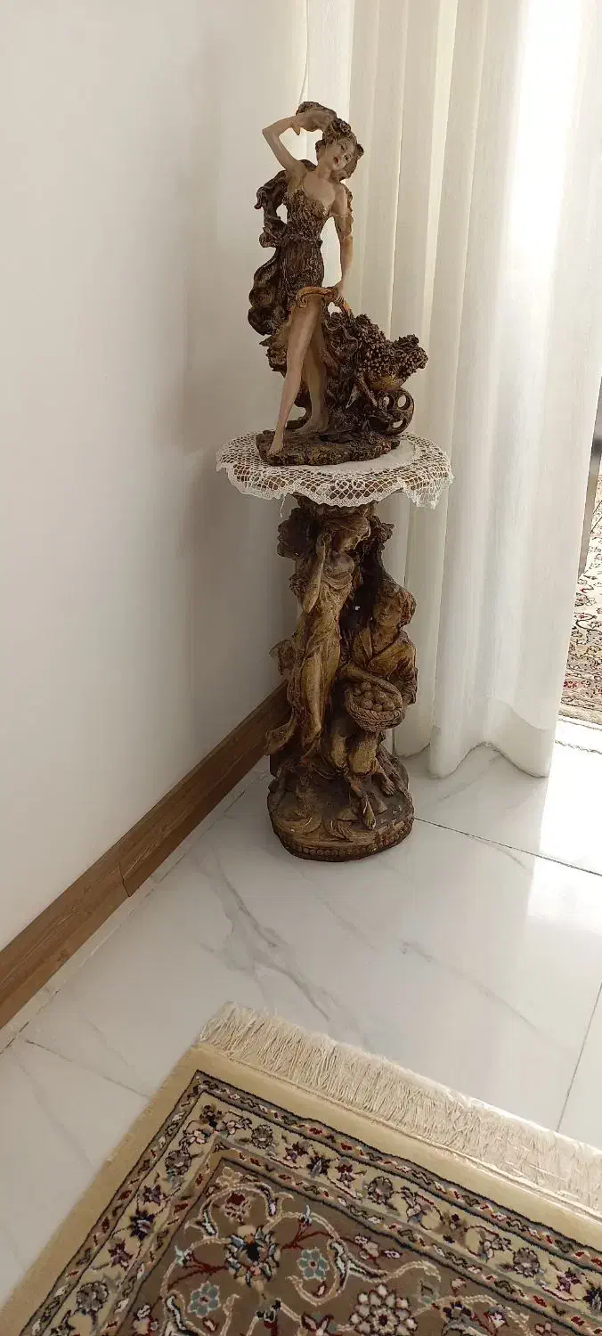 پایه ومجستمه|بوفه، ویترین، کنسول|شاهرود, |دیوار