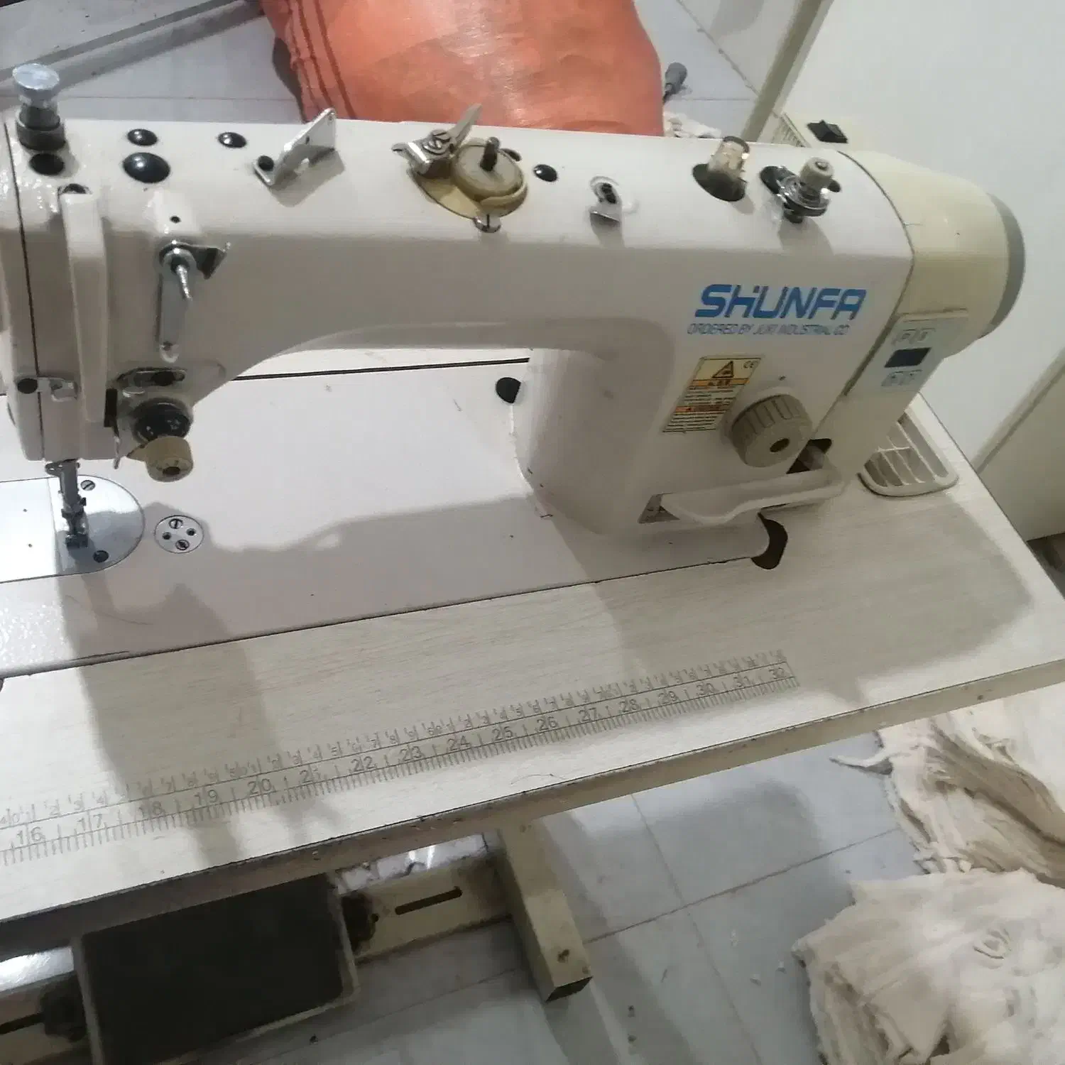 انواع چرخ خیاطی و اتو بخار|چرخ خیاطی و ریسندگی|خرمآباد, |دیوار