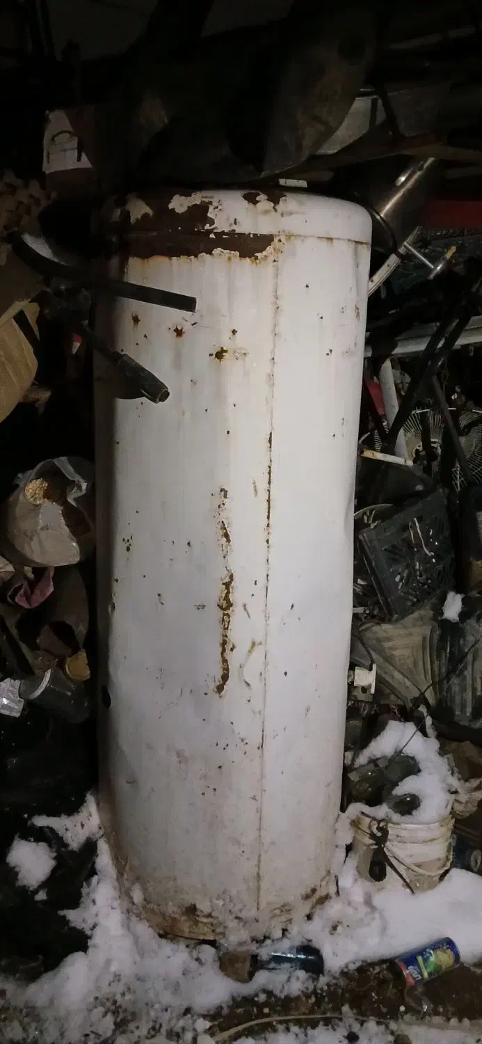 یک عدد اب گرمکن زمینی|آبگرمکن، پکیج، شوفاژ|خسروشاه, |دیوار