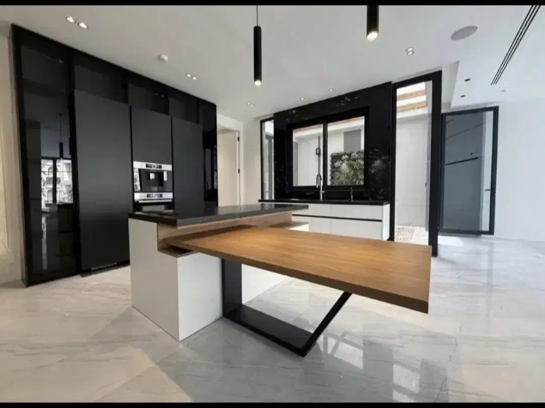 ۹۰مترمدرن/سازه برند منطقه/کلیدنخورده/سوپر لاکچری