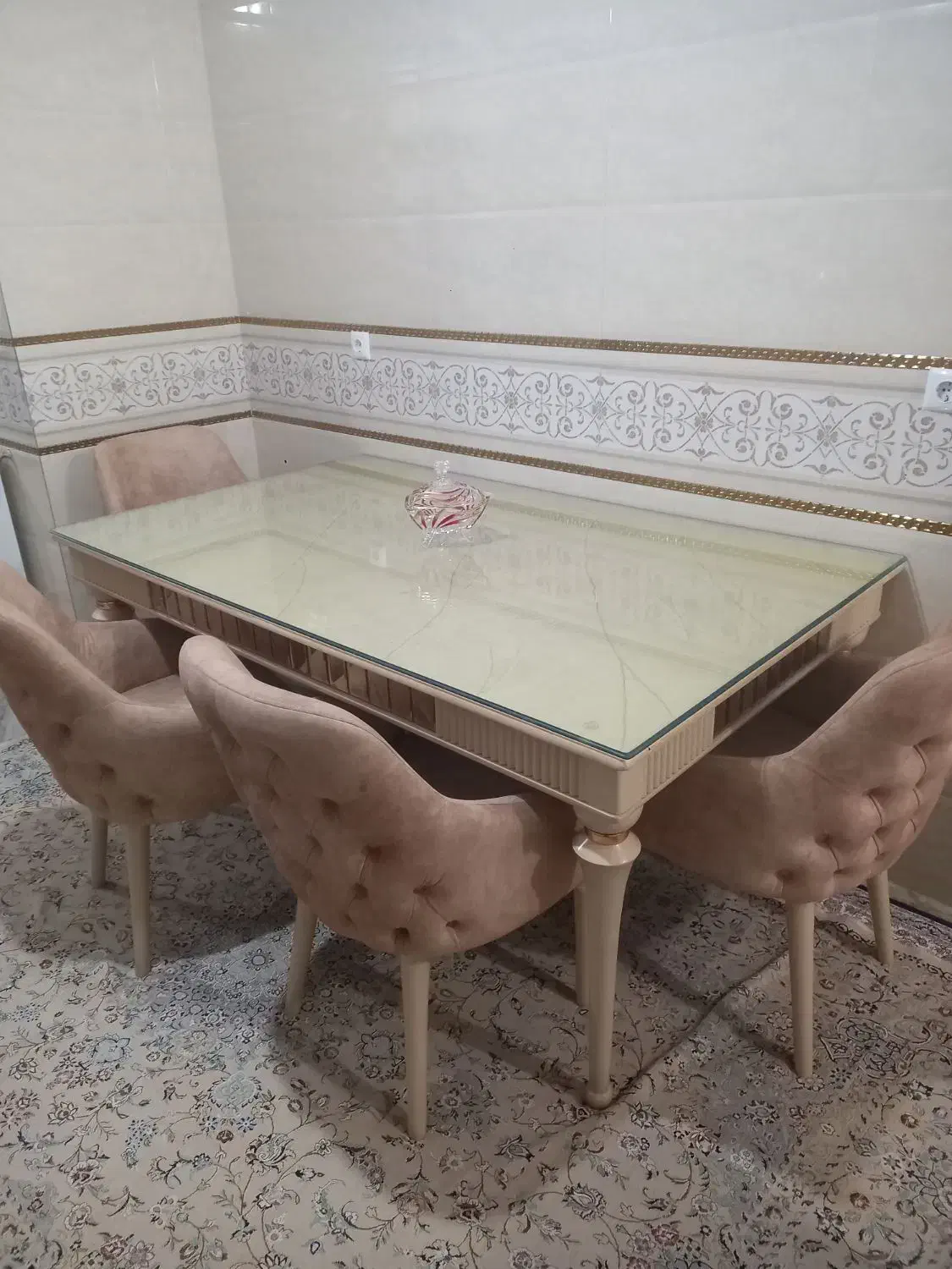 میز و صندلی نهار خوری|میز و صندلی غذاخوری|سردشت, |دیوار