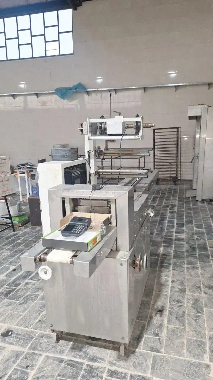 فروش فر ۳۲ دیس و دستگاه بسته بندی پیلوپک|ماشینآلات صنعتی|اردکان, |دیوار