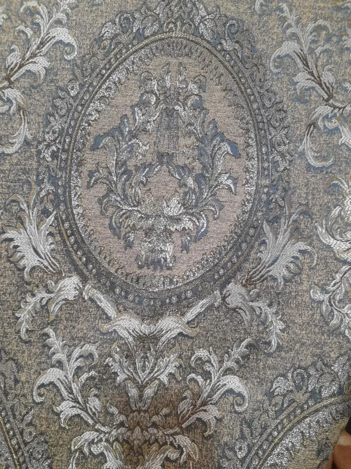 ۶ متر پارچه بالشتی پتینه ای درجه یک|رختخواب، بالش، پتو|زابل, |دیوار