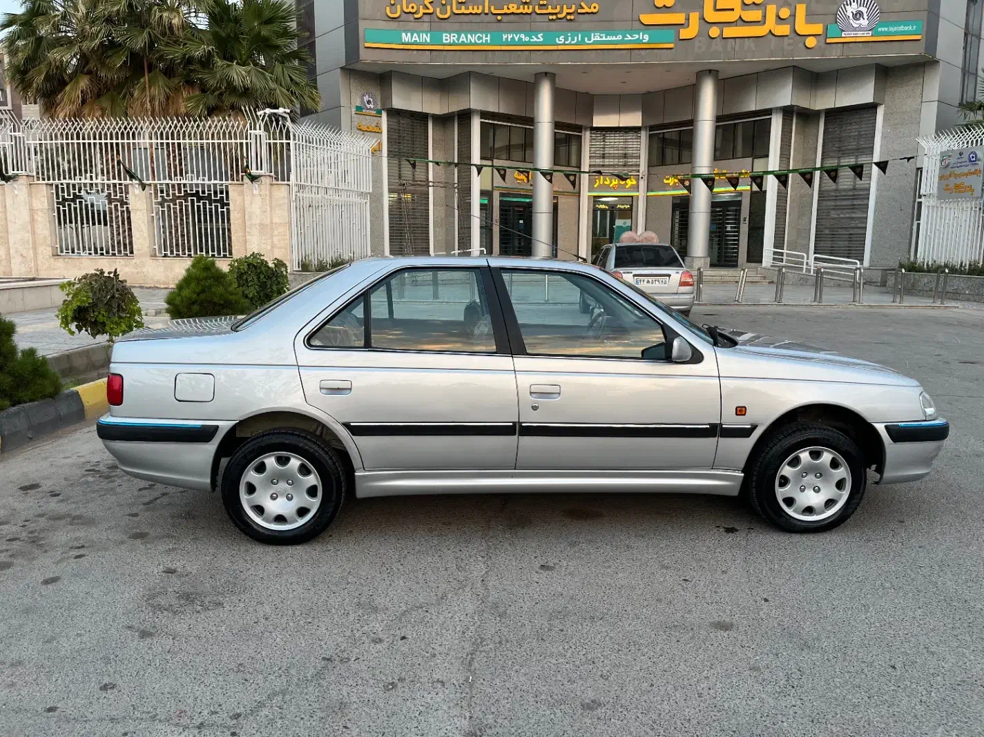 پارس مدل ۸۴|خودرو سواری و وانت|کرمان, |دیوار