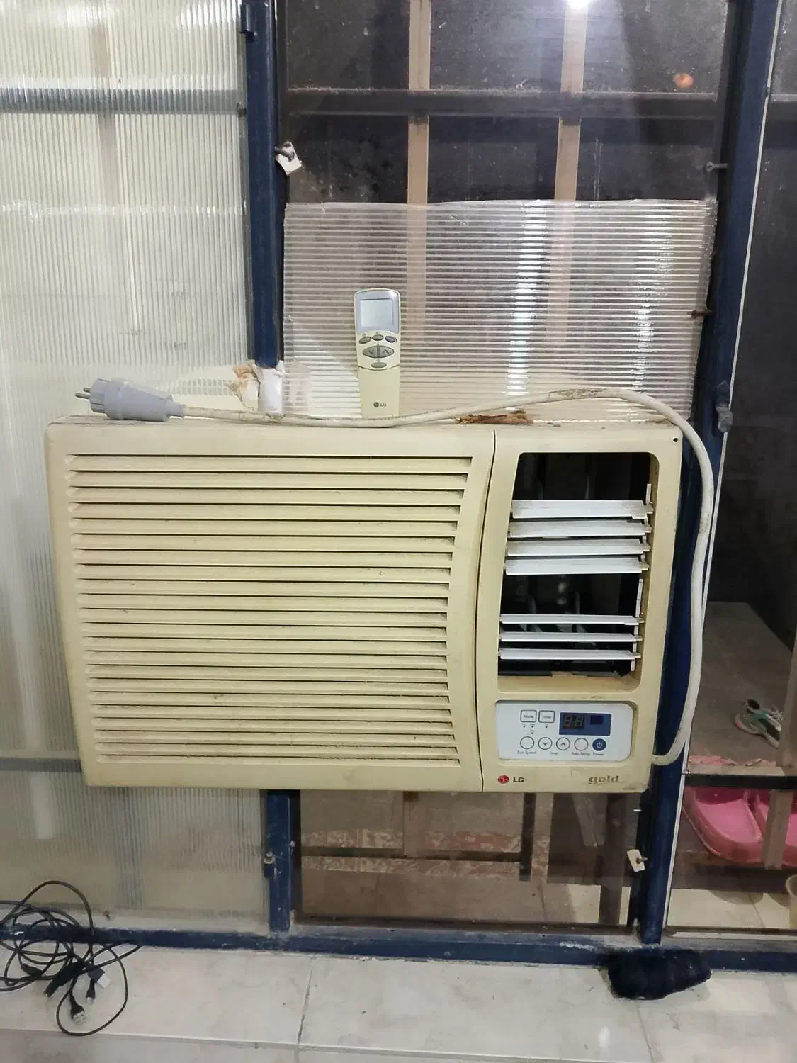 فروش کولر گازی پشت پنجره ای|کولر گازی و فنکوئل|آشخانه, |دیوار