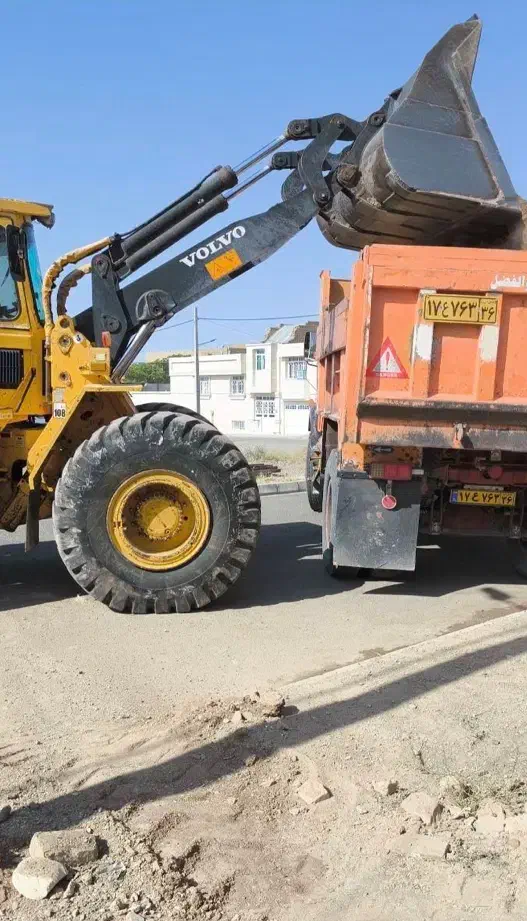 حمل انواع مصالح ساختمانی شن شسته ریگ مخلوط تانکرآب|خدمات حمل و نقل|زرند, |دیوار