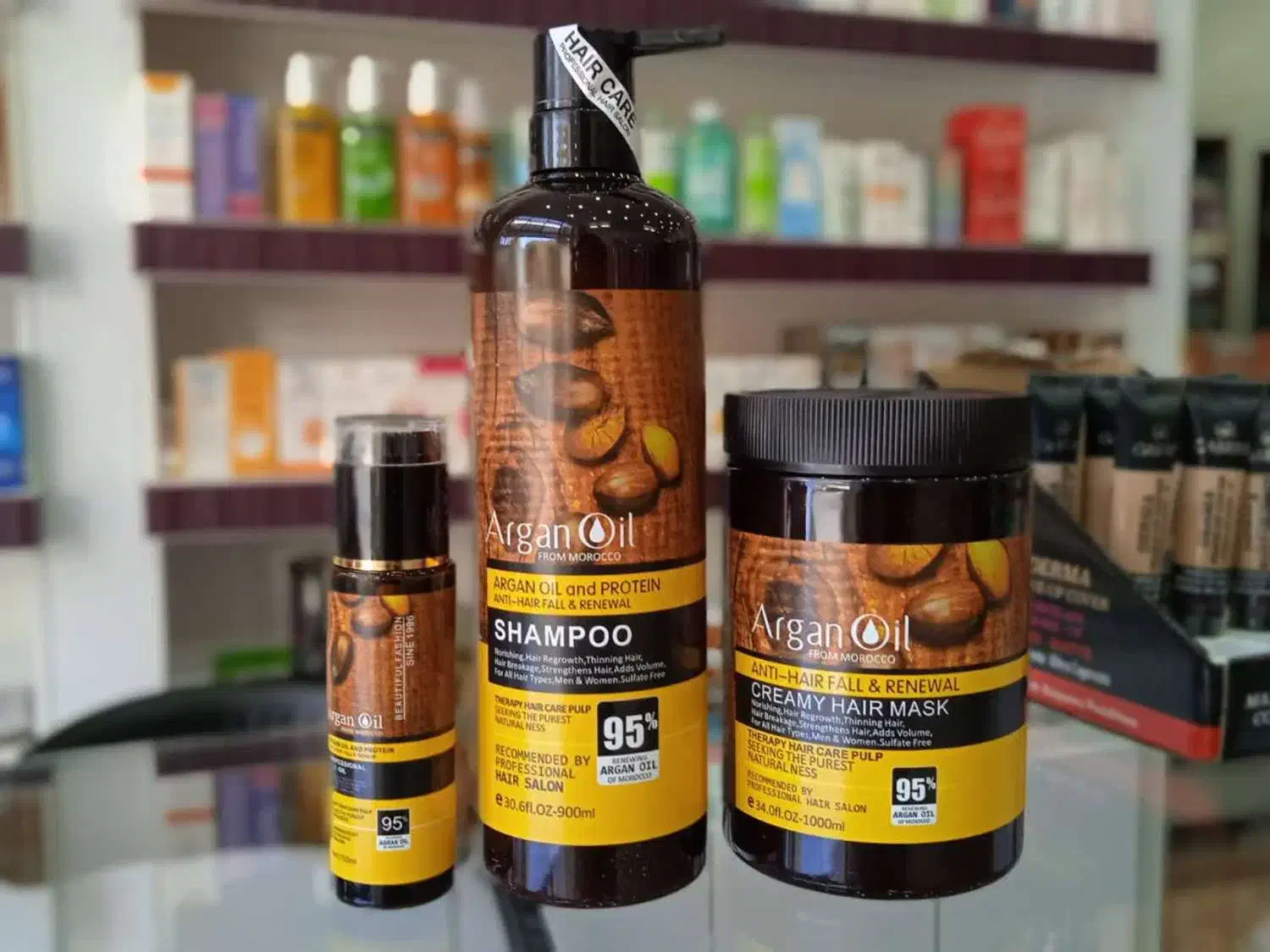 لوازم آرایشی رژ فروشگاه همواره تخفیف|آرایشی، بهداشتی، درمانی|میبد, |دیوار