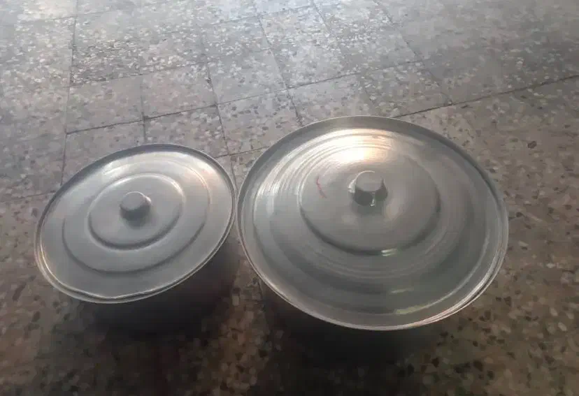 قابلمه و ماهیتابه روحی|ظروف پخت‌وپز|فردیس, فردیس|دیوار