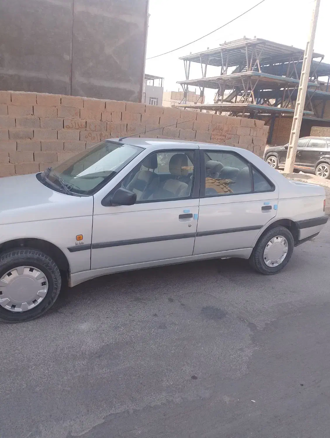 پژو 405جی ال ایکس کم کار کارمندی|خودرو سواری و وانت|فریمان, |دیوار