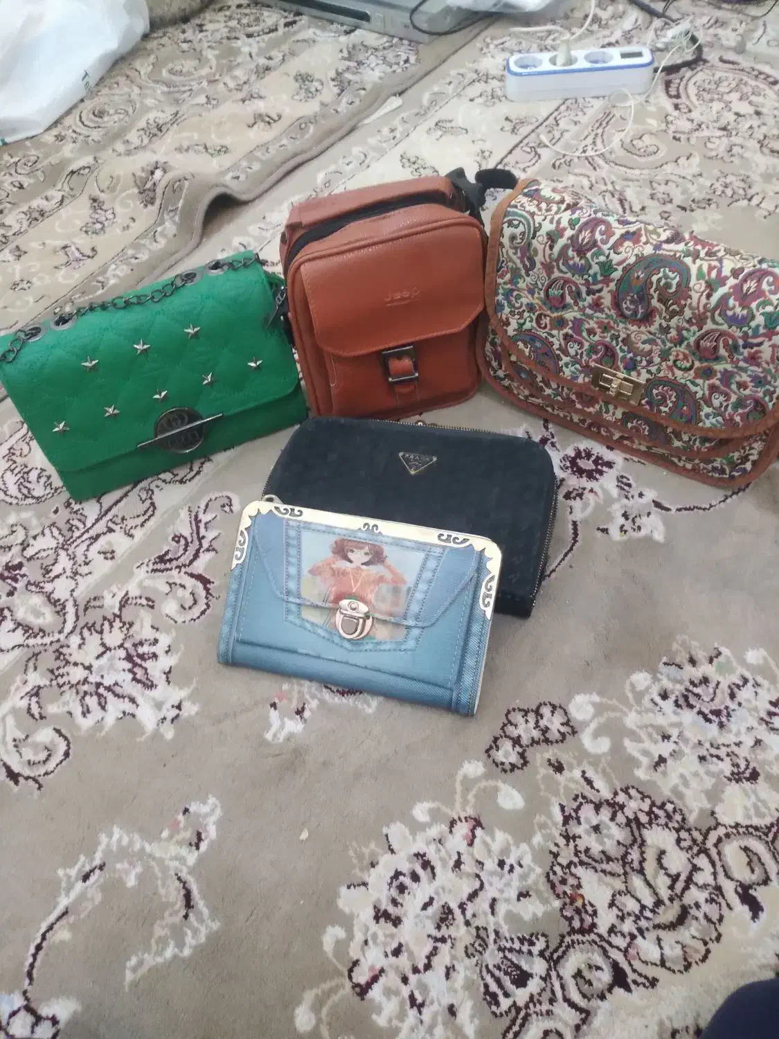 کیف زنانه|کیف، کفش، کمربند|چالوس, |دیوار