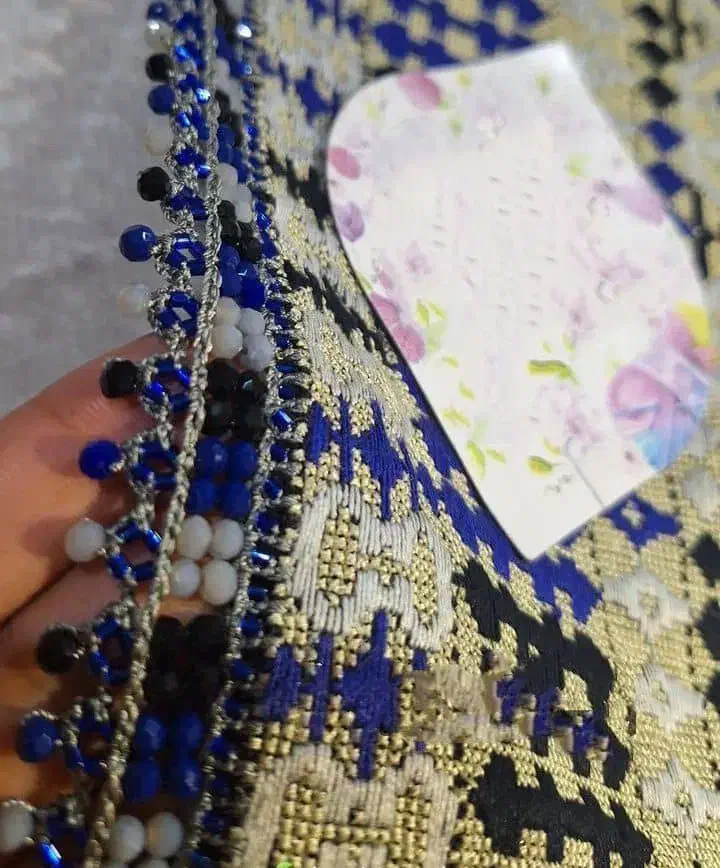 سرتوپ کریشی|لباس|زابل, |دیوار