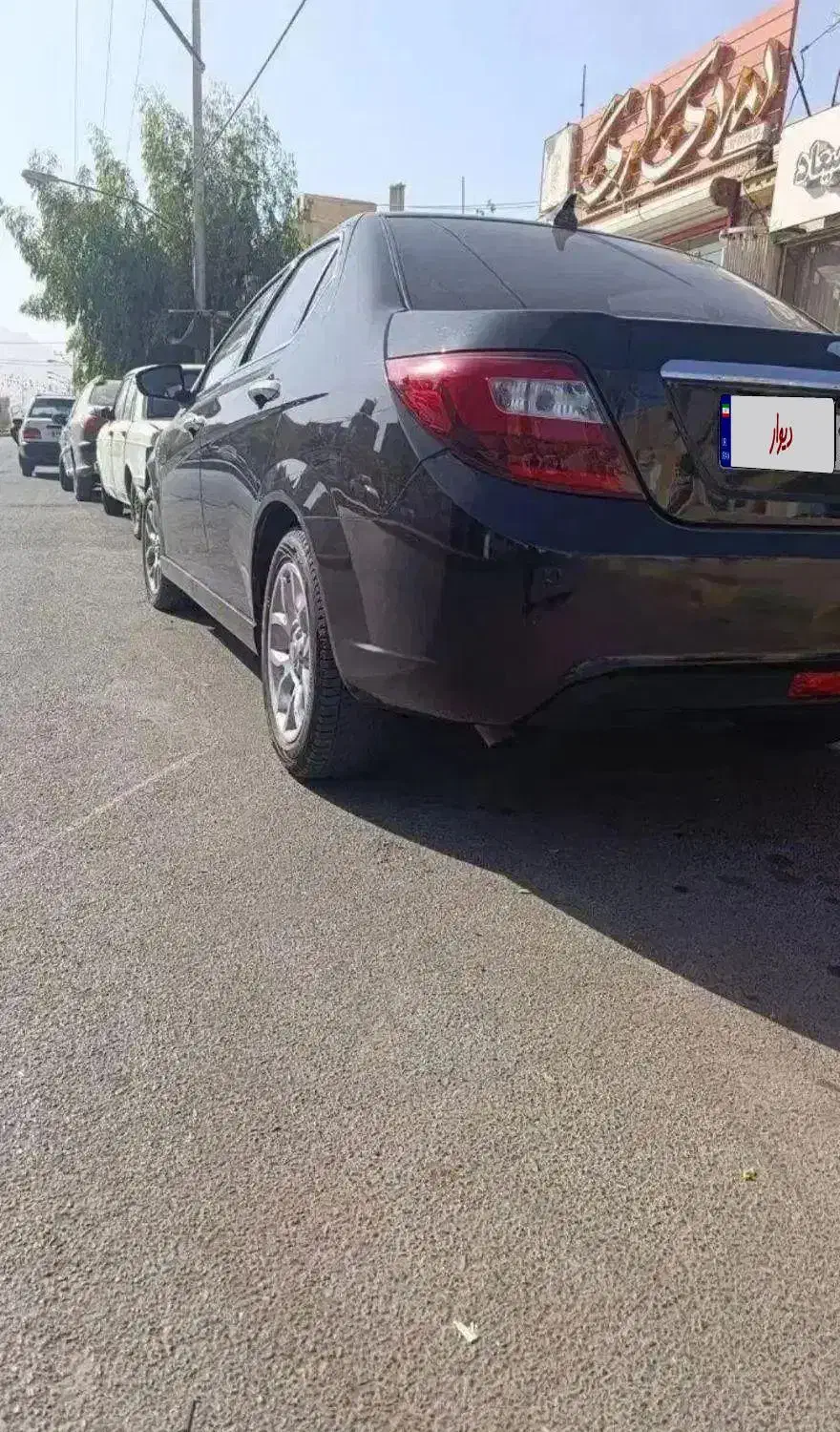 دنا پلاس۱۴۰۲|خودرو سواری و وانت|کاشان, باغ ماجد|دیوار