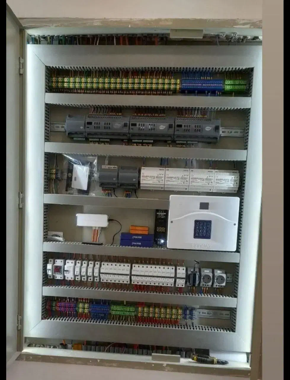 برق کشی صفر تاصد ساختمان|خدمات پیشه و مهارت|سریش آباد, |دیوار