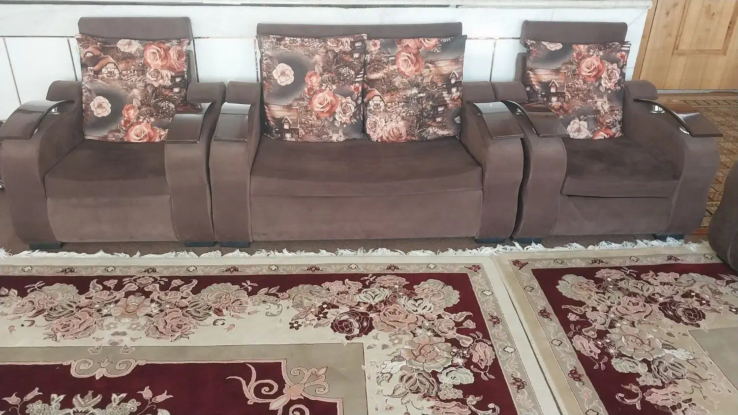 مبل راحتی|مبلمان خانگی و میز عسلی|سمیرم, |دیوار