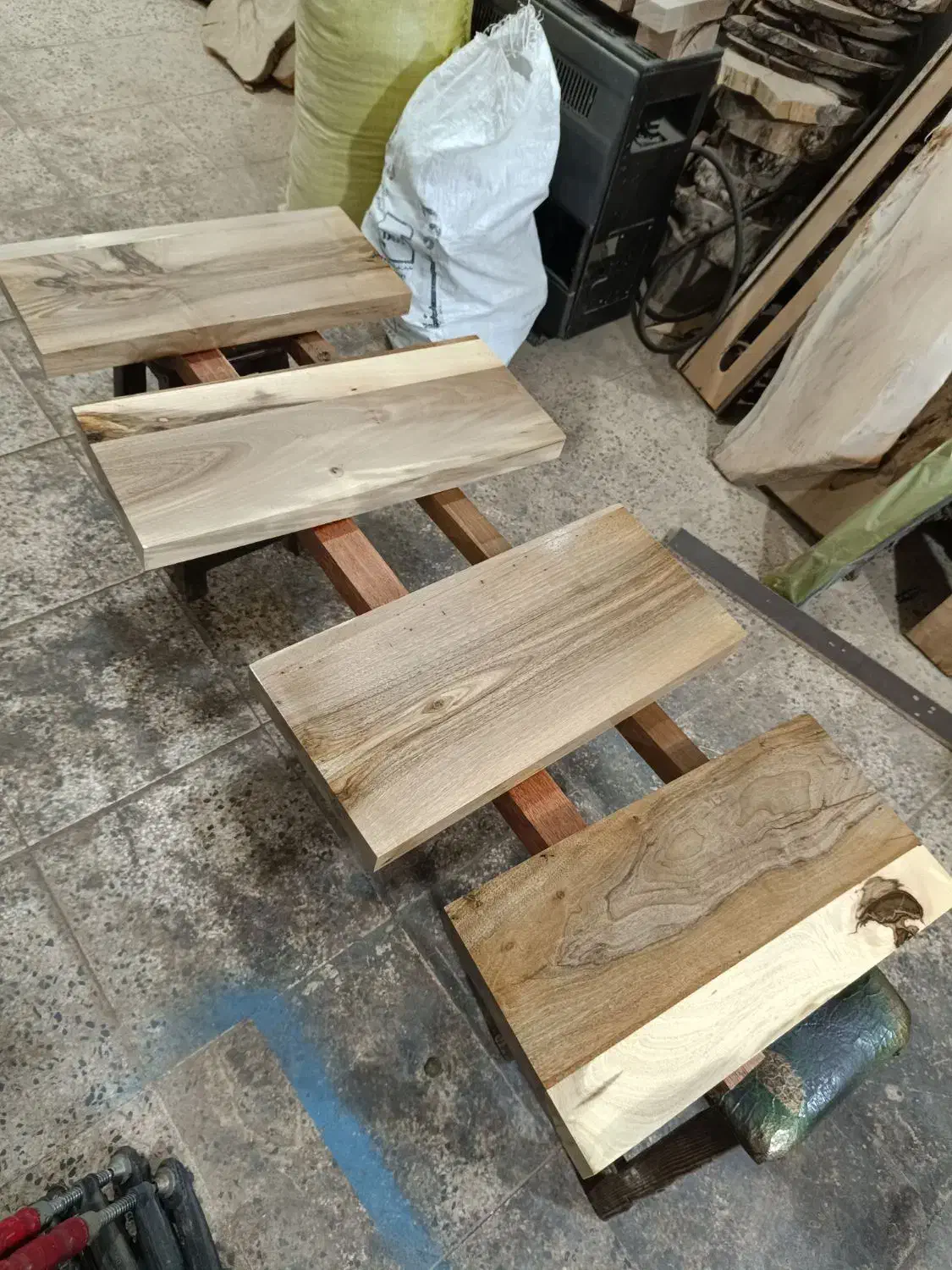 قفسه شلف چوبی|کتابخانه، شلف، قفسه‌های دیواری|همدان, |دیوار