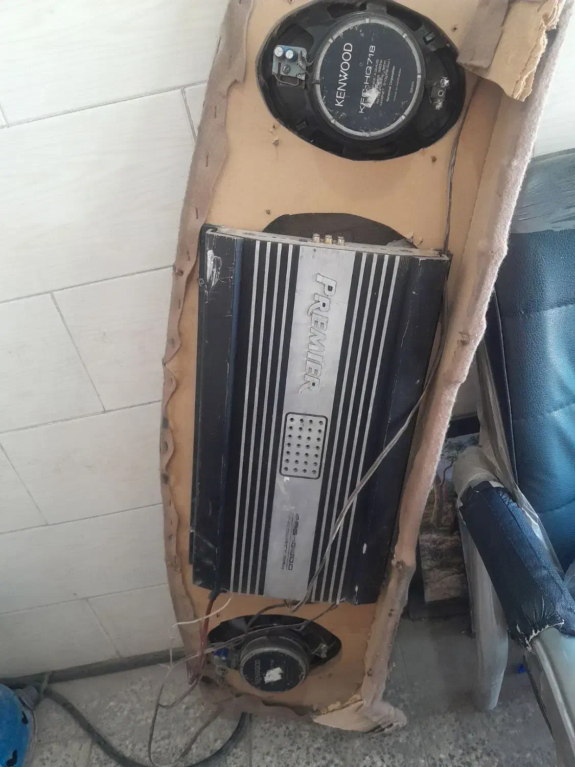 پیداشده|اشیا|کوهدشت, |دیوار