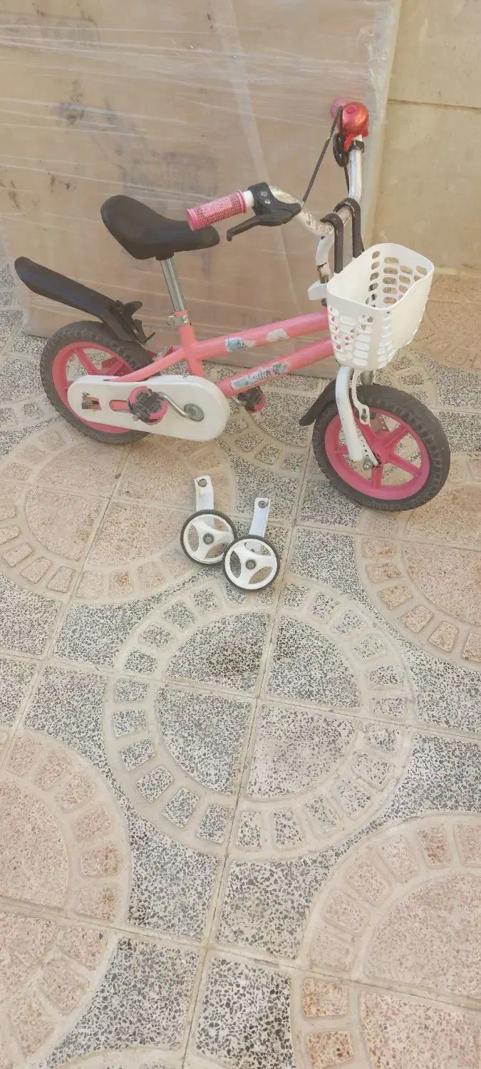 دوچرخه دخترانه 12|دوچرخه، اسکیت، اسکوتر|سنندج, |دیوار