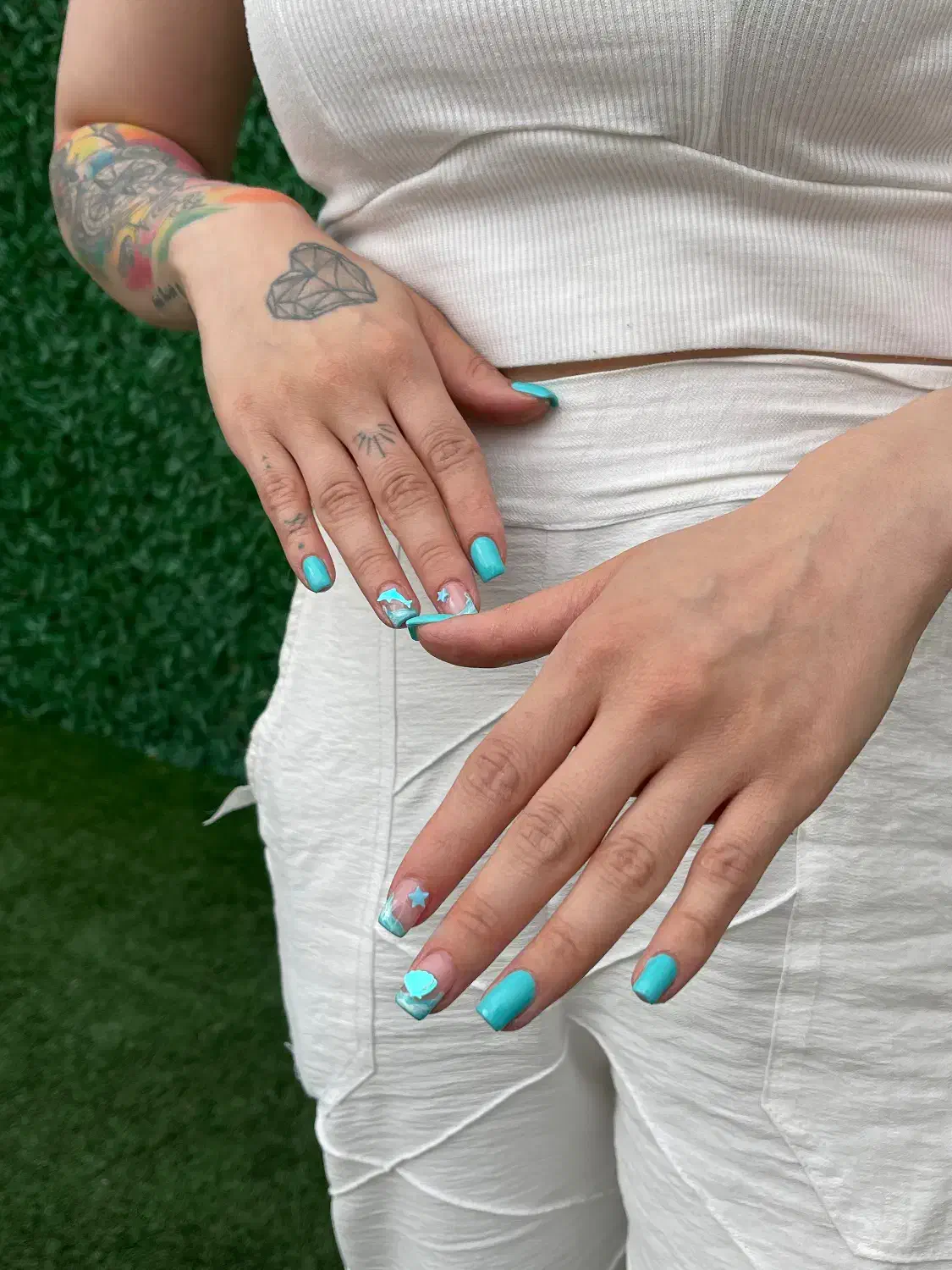 ناخن|خدمات آرایشگری و زیبایی|تهران, هروی|دیوار