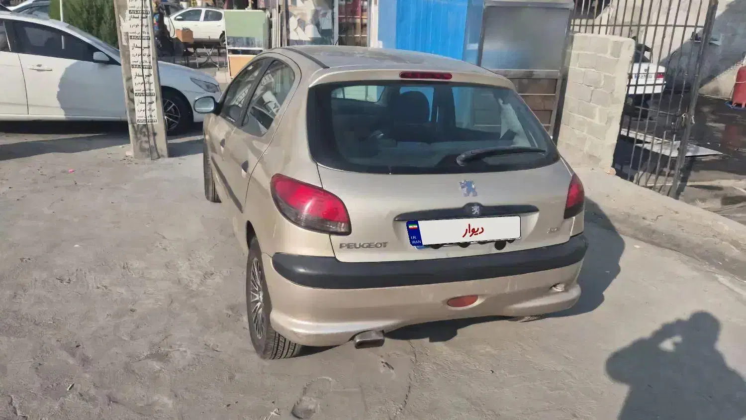 ۲۰۶ مدل ۸۱|خودرو سواری و وانت|کرج, ساسانی (قلمستان)|دیوار