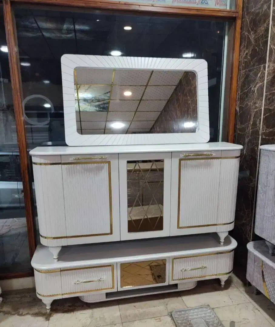 میز تلویزیون و آینه و کنسول بهاران|بوفه، ویترین، کنسول|تهران, شهید رجایی|دیوار