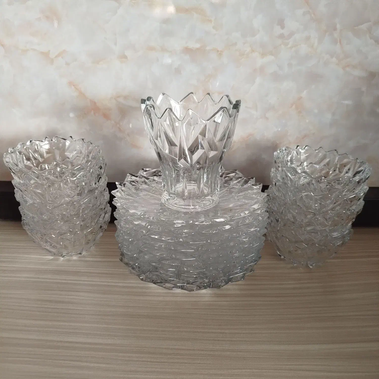 ظروف پذیرایی|ظروف سرو و پذیرایی|هشتگرد, فاز ۳ مهستان|دیوار