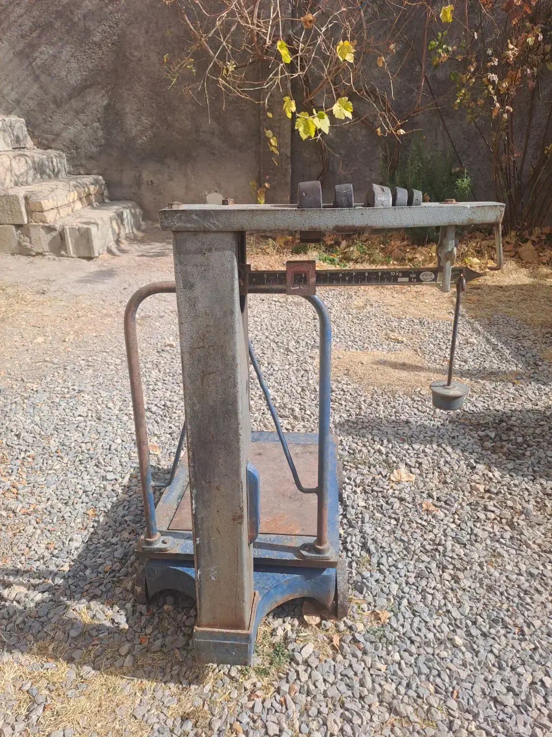 باسکول سنگی ۳۰۰ کیلویی|ابزارآلات|سمیرم, |دیوار