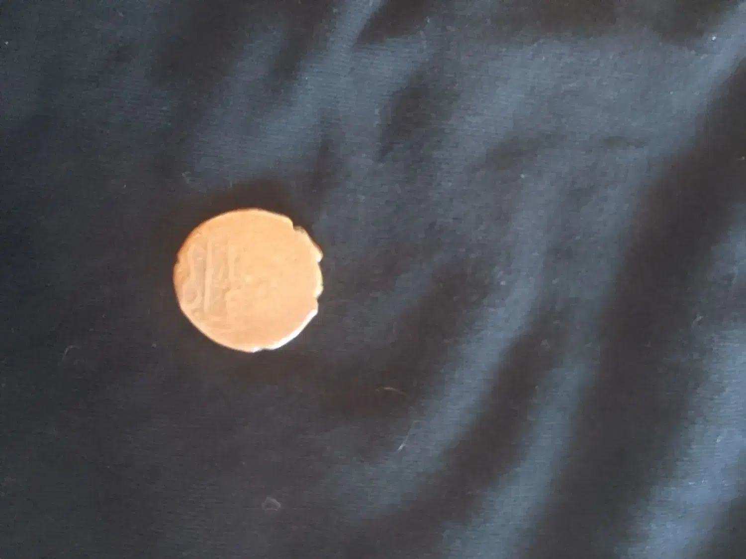 سکه قدیمی ساسانی|جواهرات|رشت, فرودگاه سردار جنگل رشت|دیوار