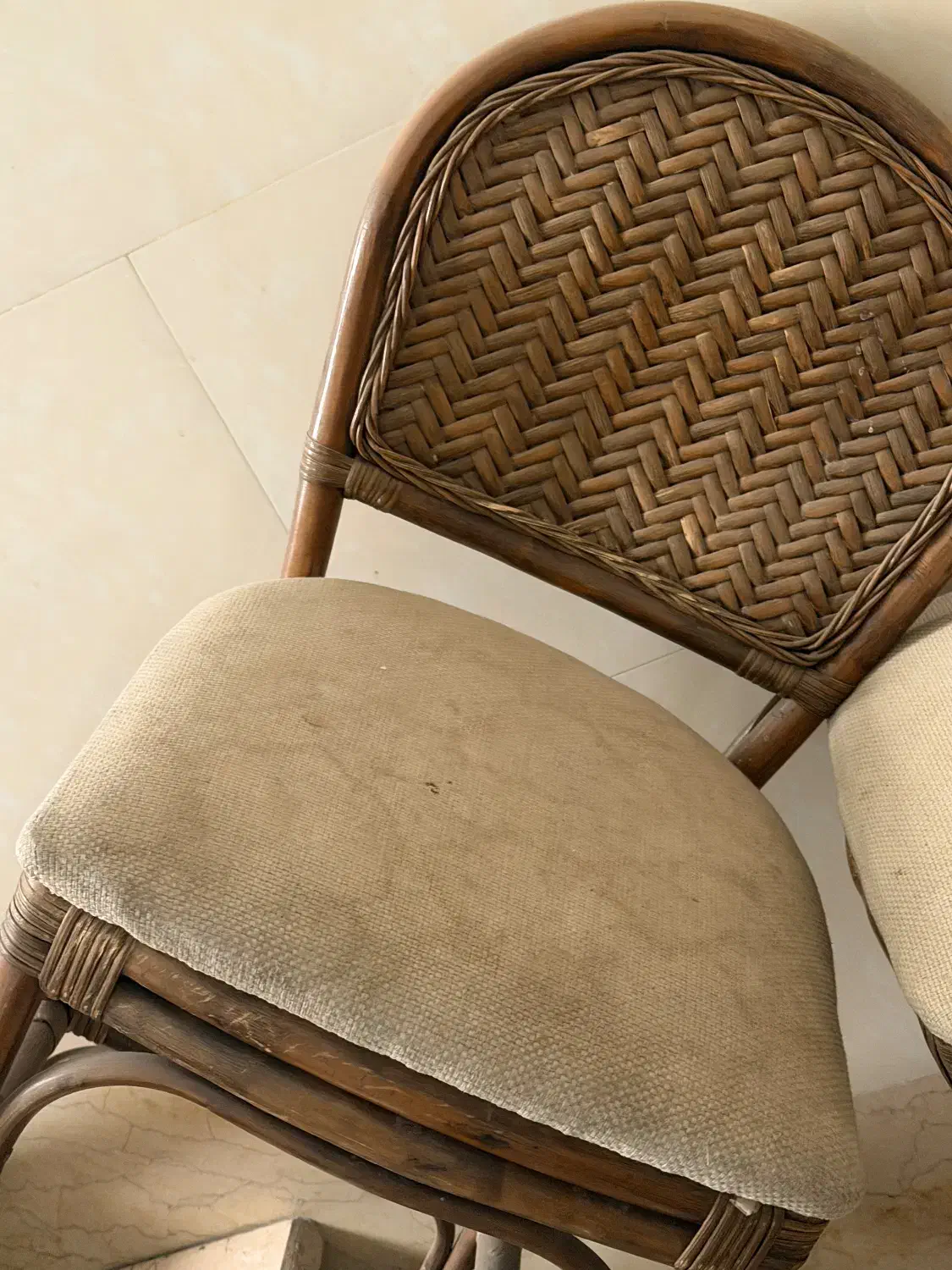 صندلی کانترآنتیک|صندلی و نیمکت|تهران, بهداشت|دیوار