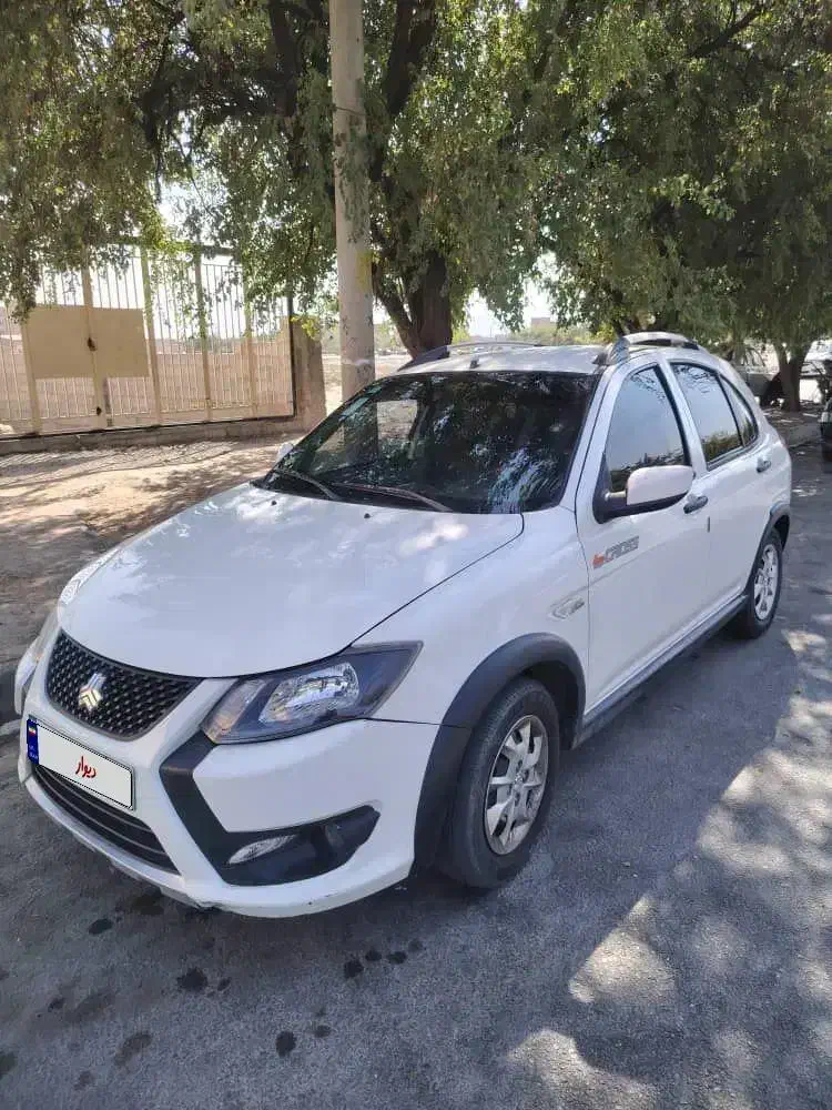 کوییک S 1402|خودرو سواری و وانت|شیراز, لب آب|دیوار