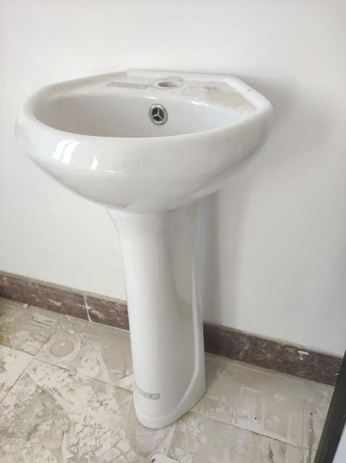 روشویی صحیح و سالم|لوازم سرویس بهداشتی|وحیدیه, |دیوار