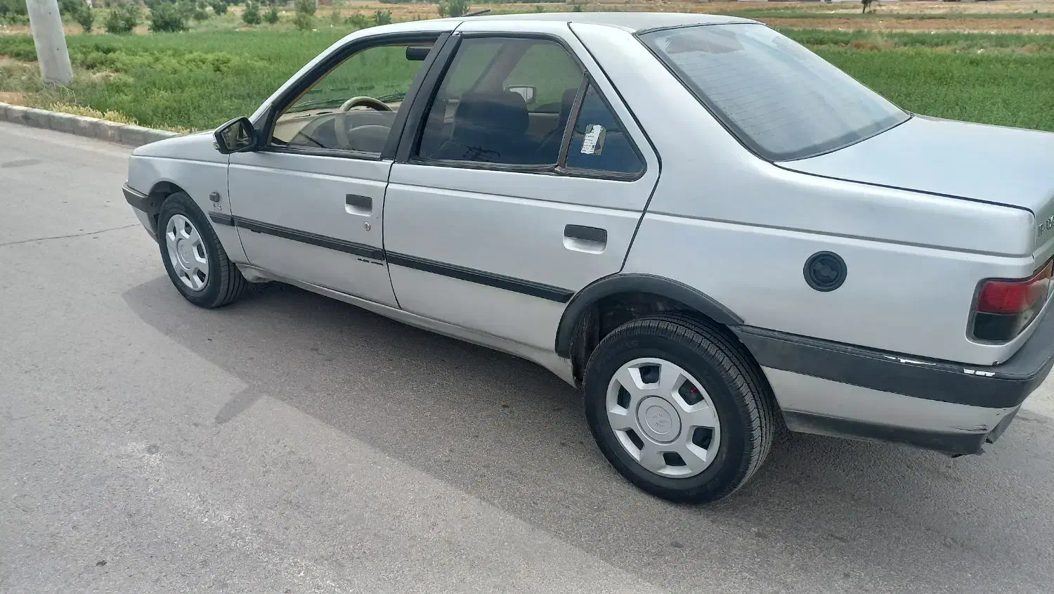 پژو۴۰۵ داشبورد کرم فنی سالم مدل ۹۰|خودرو سواری و وانت|برخوار, |دیوار