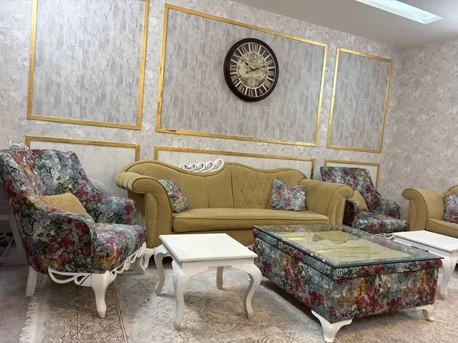 مبل|مبلمان خانگی و میز عسلی|قم, سراجه (۱۵ خرداد)|دیوار