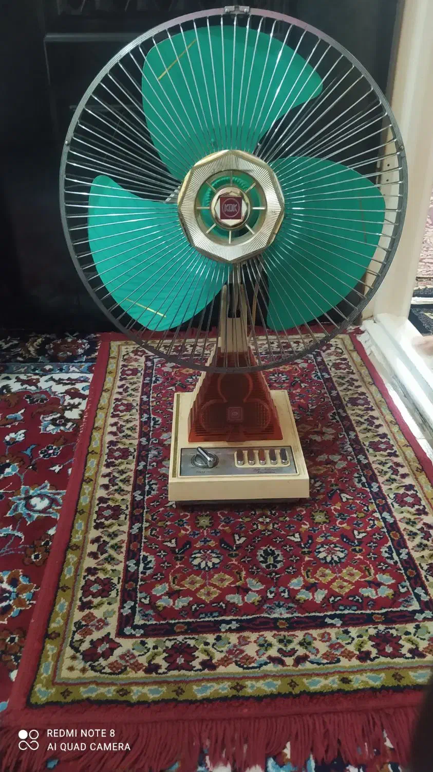 پنکه قدیمی ژاپنی|پنکه و تصفیه‌کنندهٔ هوا|بروجرد, |دیوار