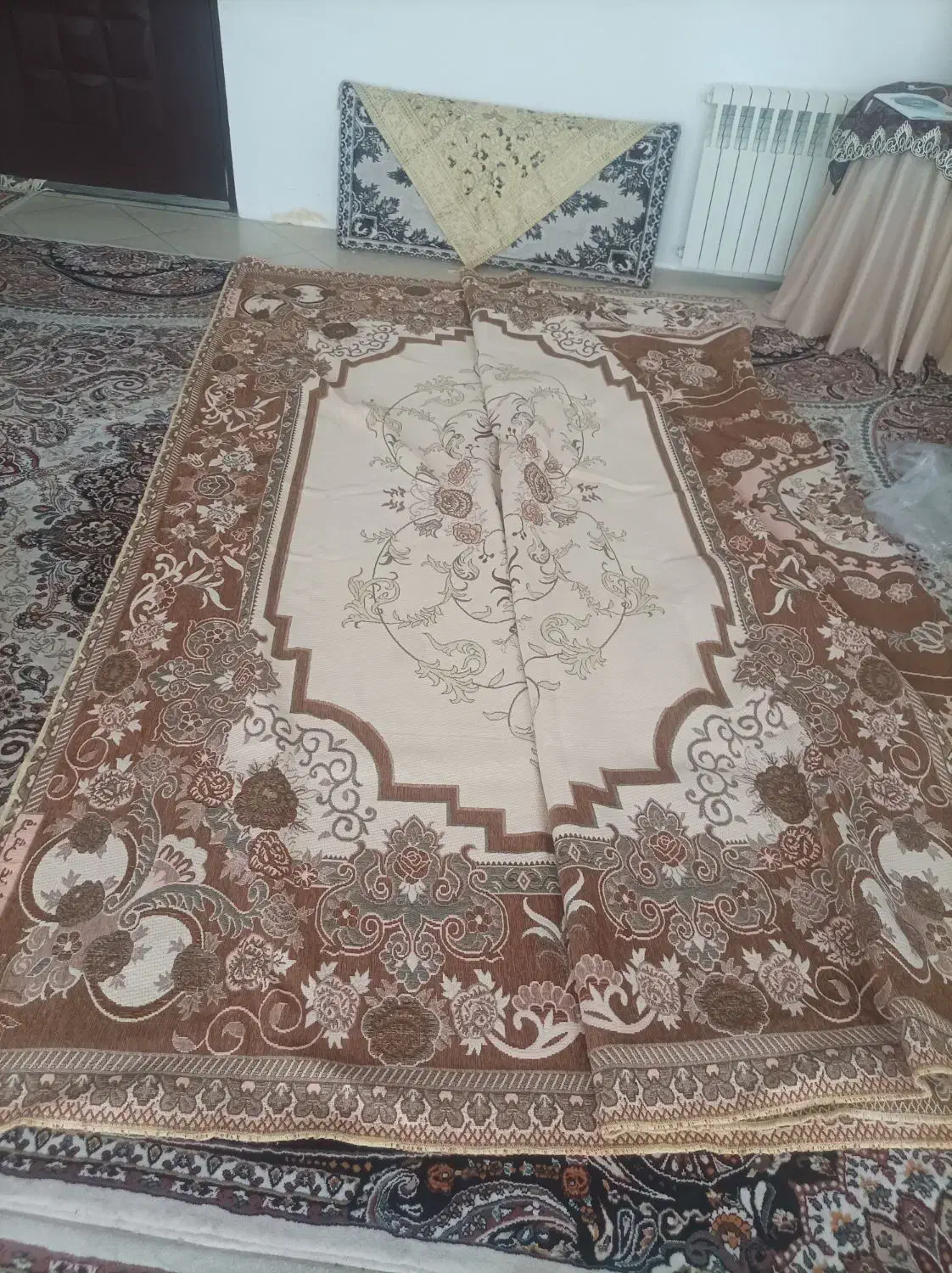 روفرشی|روفرشی|بیرجند, |دیوار