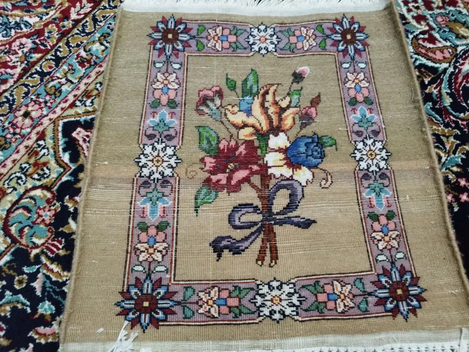 تابلو فرش دست بافت|تابلو فرش|عنبرآباد, |دیوار