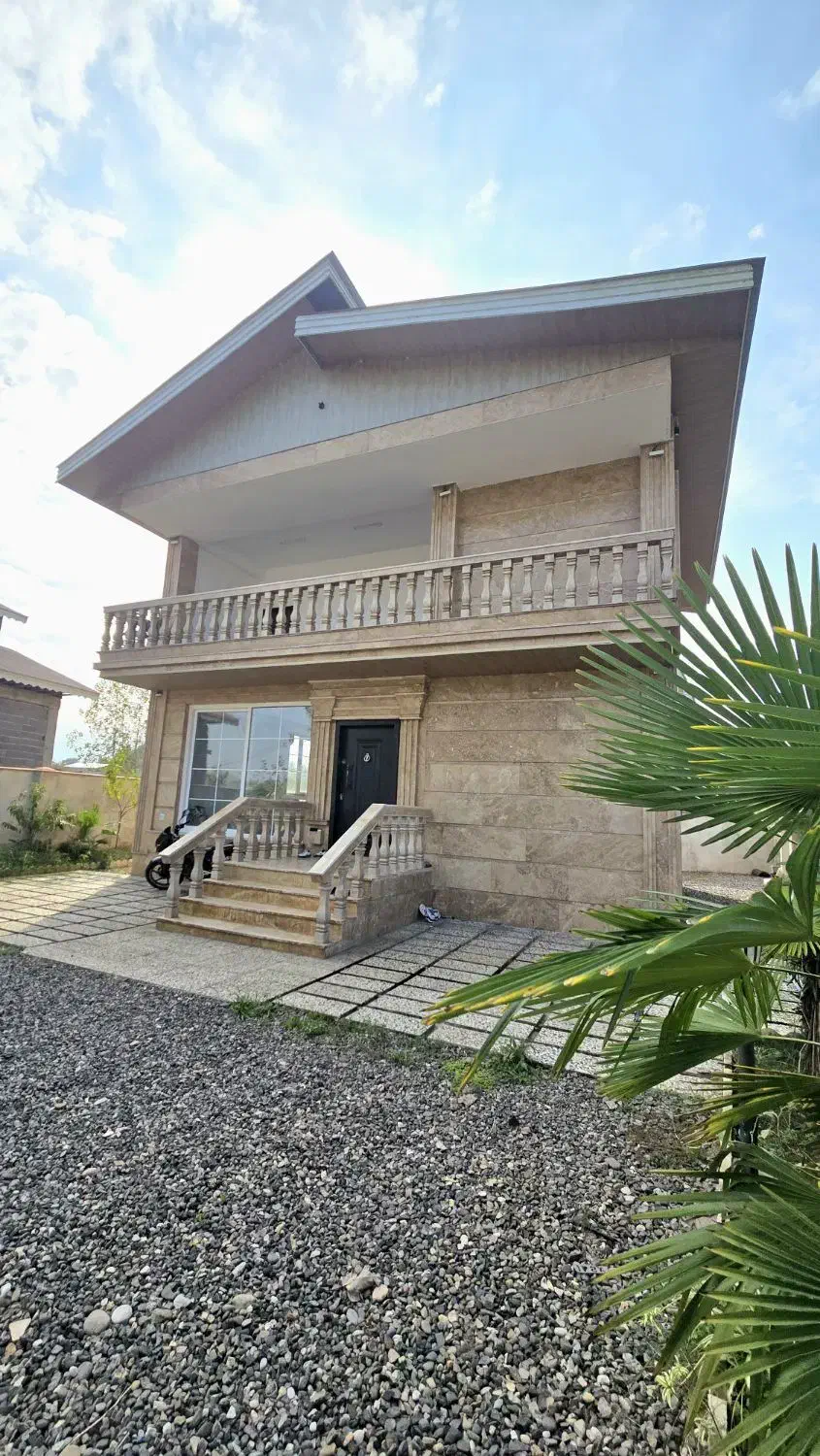 ویلای ۵۵۰ متری نوساز/ سند تک برگ/ یک اثر هنریه|فروش خانه و ویلا|سیاهکل, |دیوار