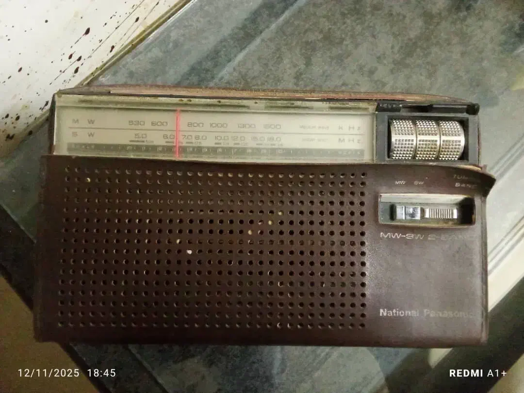 رادیو ناسیونال|کلکسیون اشیاء عتیقه|لار, |دیوار